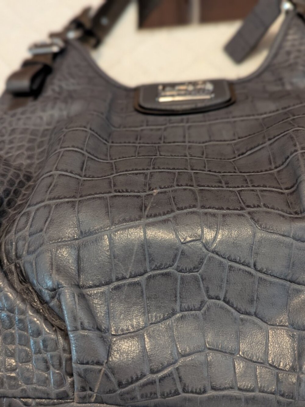 Coach Madison Maggie Shoulder Bag Croc Embossed Grey Leather - Picture 7 of 14